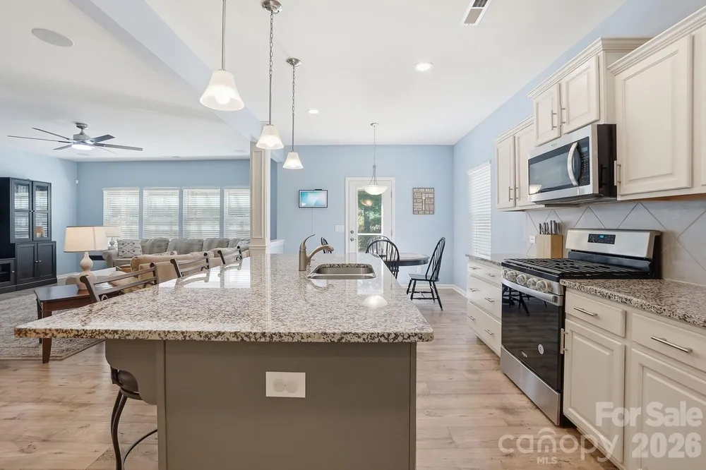 4615 Selhurst Dr, Fort Mill, SC 29707