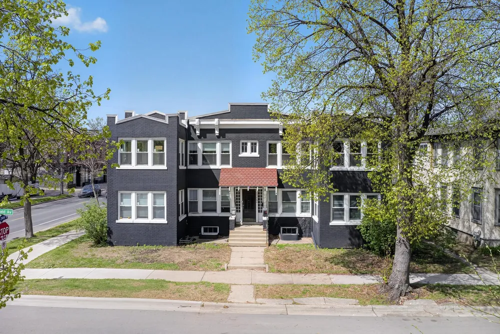 2322 Garfield Ave, Minneapolis, MN 55405-3242