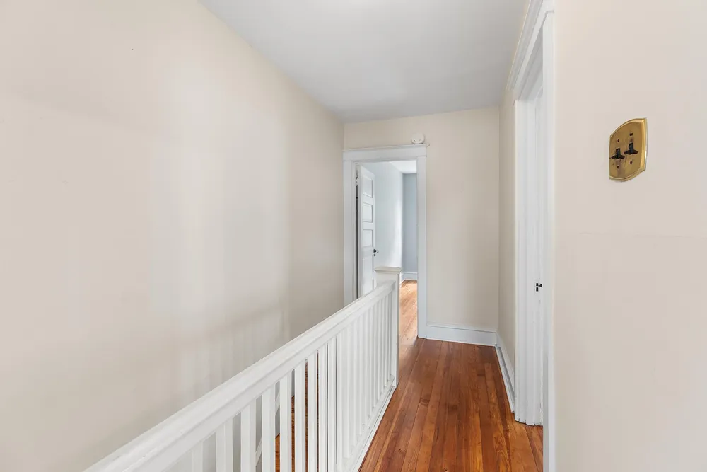 16 North Ave, Wyncote, PA 19095