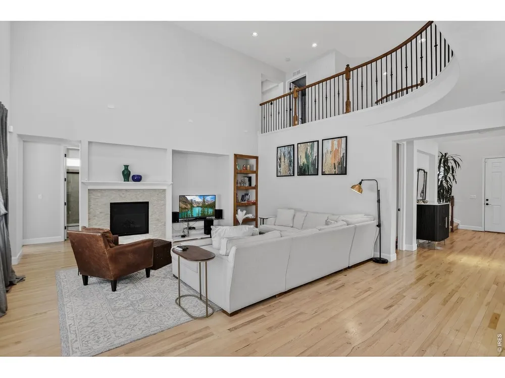 1652 Dorothy Cir, Longmont, CO 80503