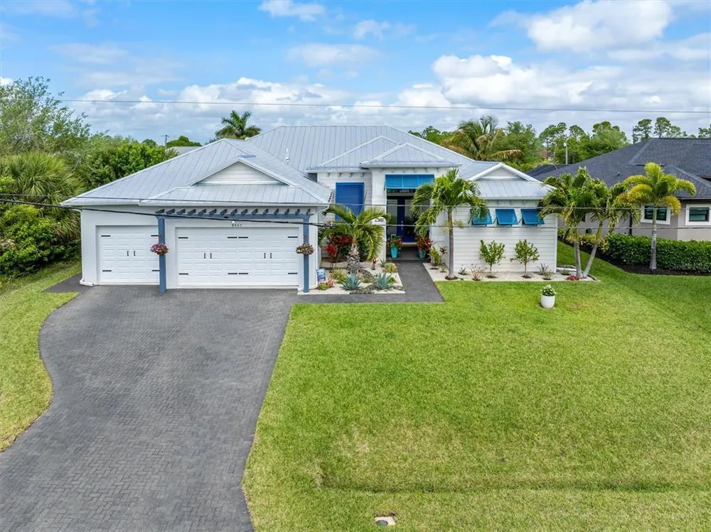8407 Dafoe St, Port Charlotte, FL 33981