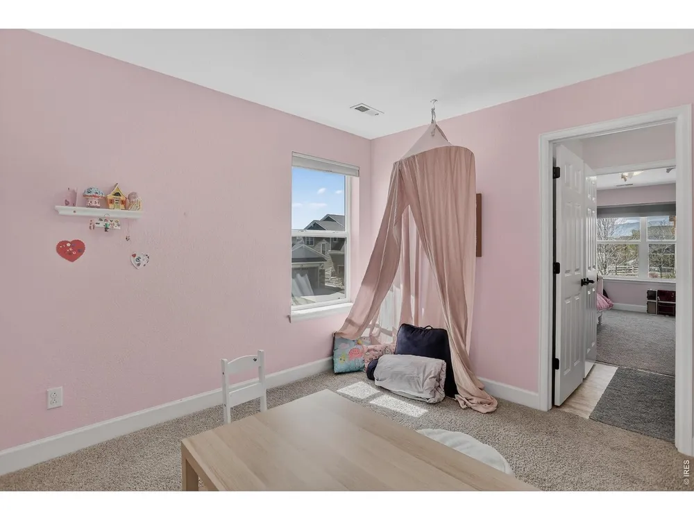 1652 Dorothy Cir, Longmont, CO 80503