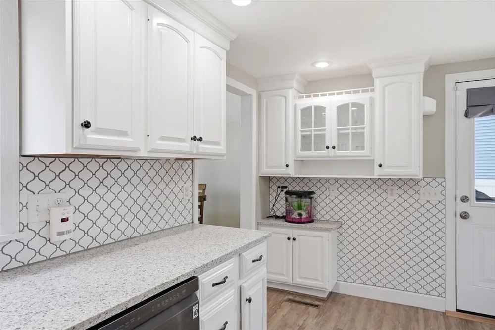 77 Weyham Rd, Weymouth, MA 02191