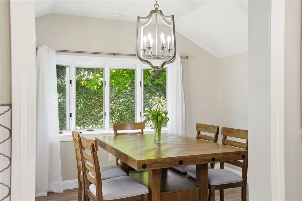 77 Weyham Rd, Weymouth, MA 02191