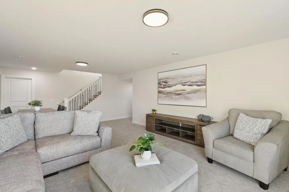1703 Spruce St, Farmington, MN 55024