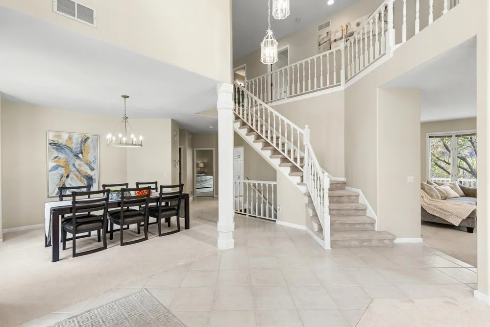 6459 Pinnacle Dr, Eden Prairie, MN 55346