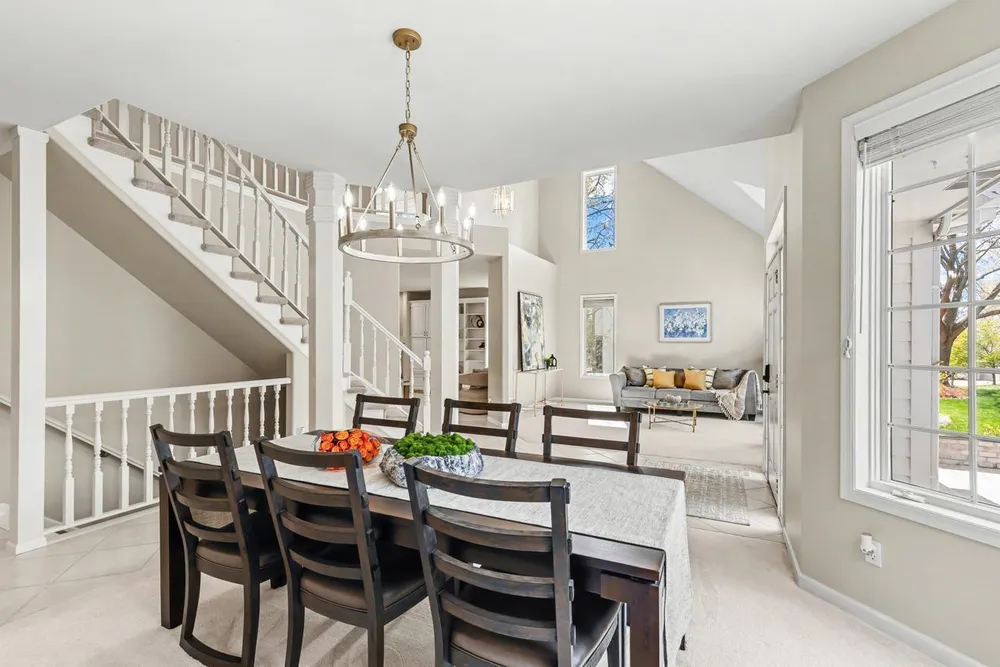 6459 Pinnacle Dr, Eden Prairie, MN 55346