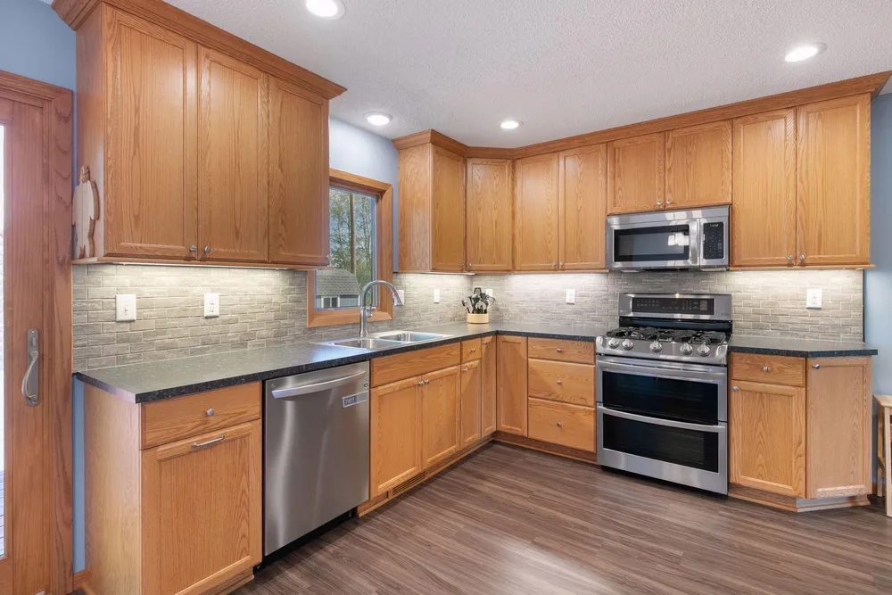 2049 Bluestone Ln, Eagan, MN 55122
