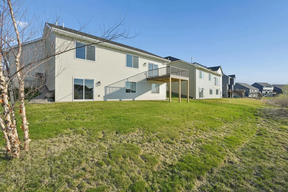 1703 Spruce St, Farmington, MN 55024