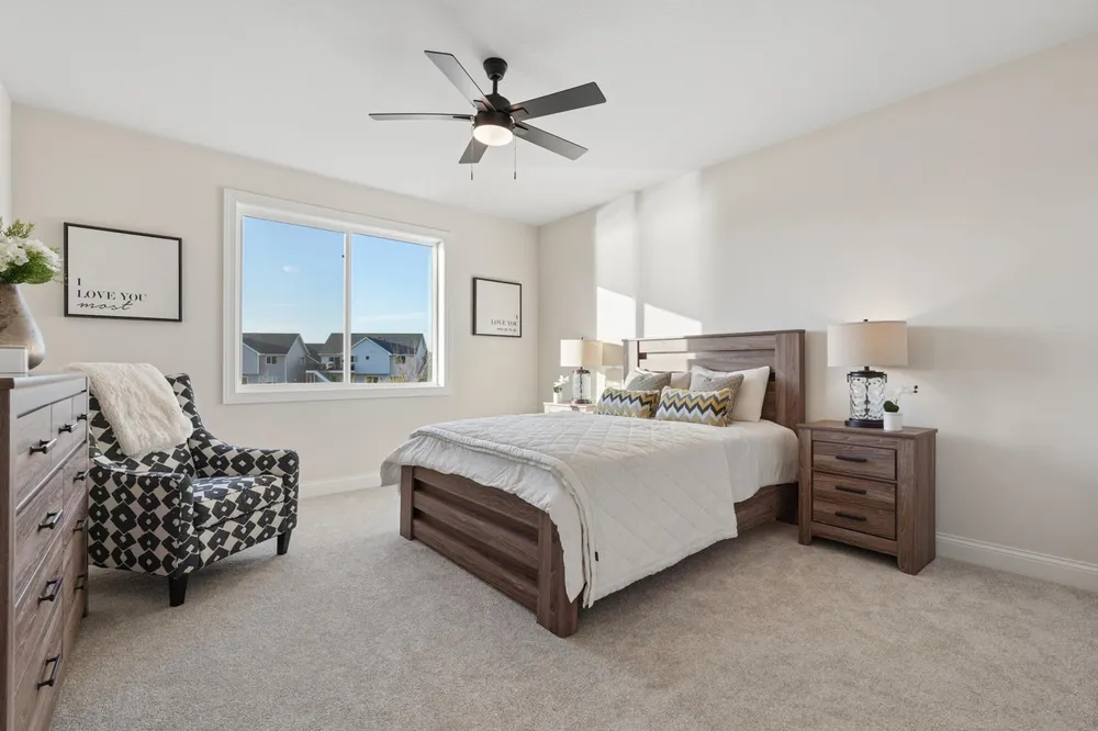 1703 Spruce St, Farmington, MN 55024