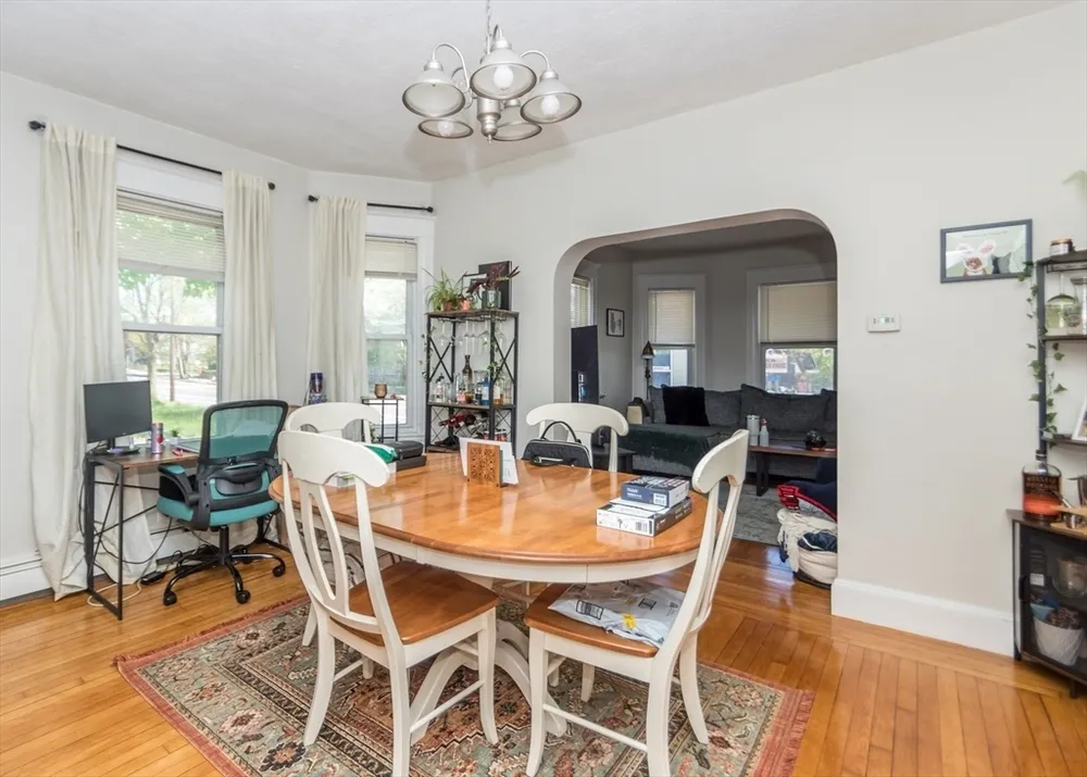 601 Main St, Watertown, MA 02472