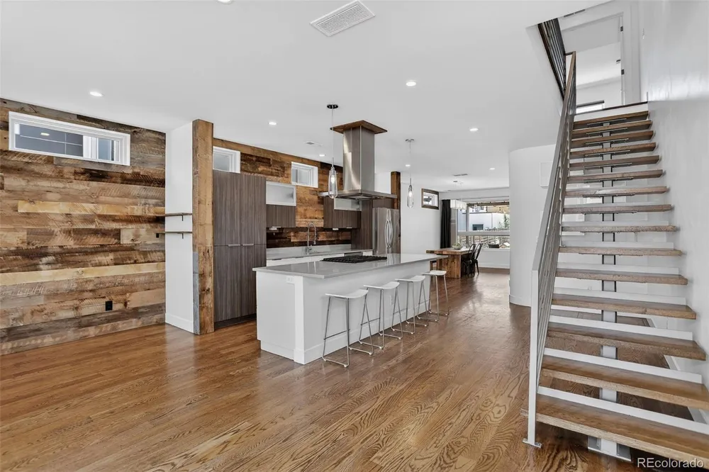 1930 W 35th Ave, Denver, CO 80211
