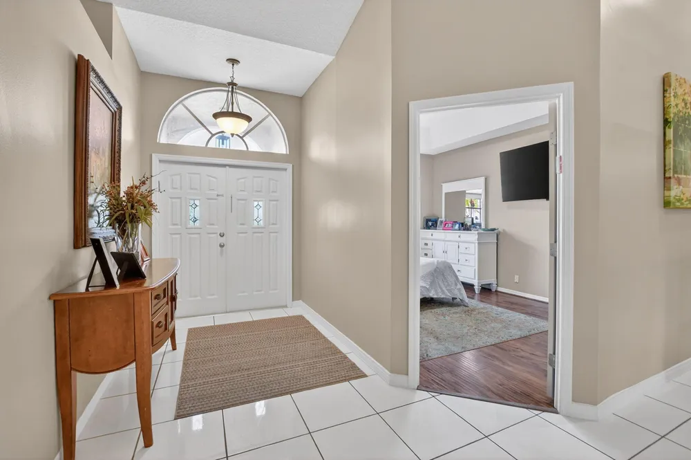 18743 Cape Sable Dr, Boca Raton, FL 33498