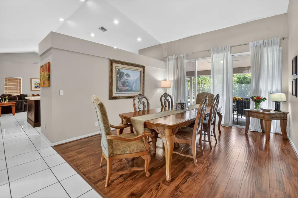 18743 Cape Sable Dr, Boca Raton, FL 33498