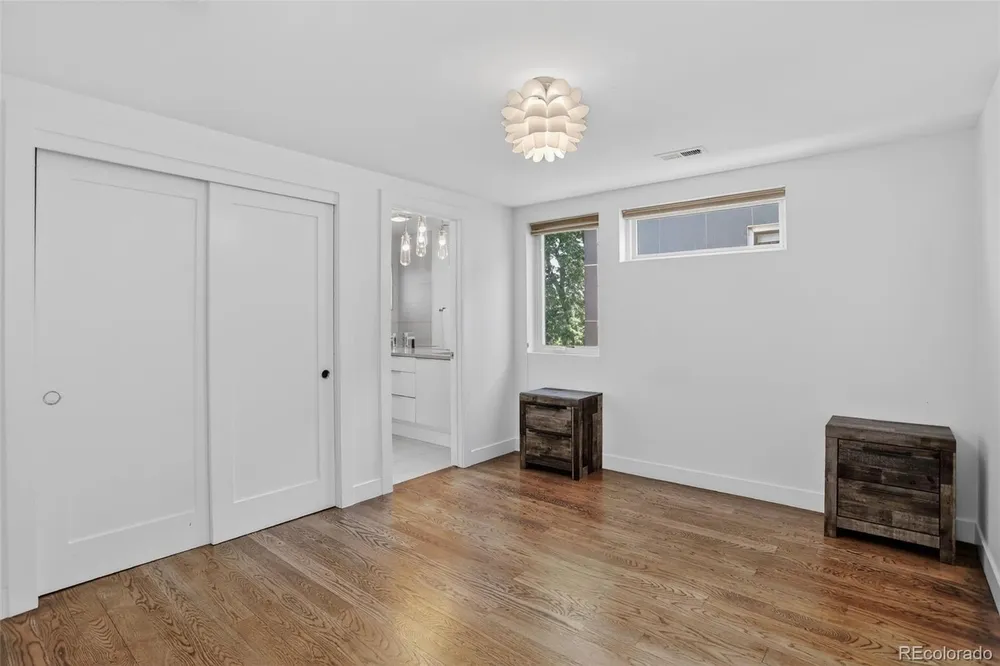 1930 W 35th Ave, Denver, CO 80211