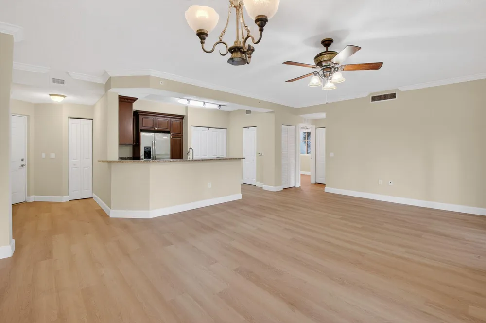 1690 Renaissance Commons Blvd, Boynton Beach, FL 33426