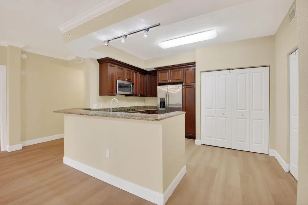 1690 Renaissance Commons Blvd, Boynton Beach, FL 33426