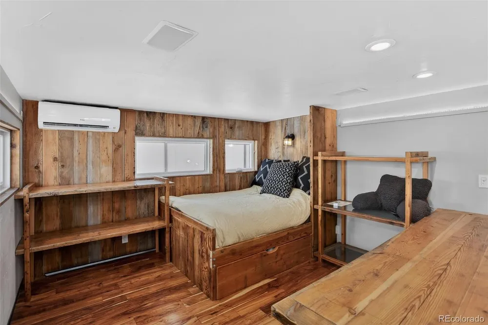 1930 W 35th Ave, Denver, CO 80211