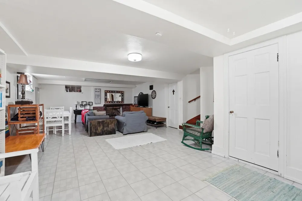 124 Hawthorne Rd, Springfield, OH 45504