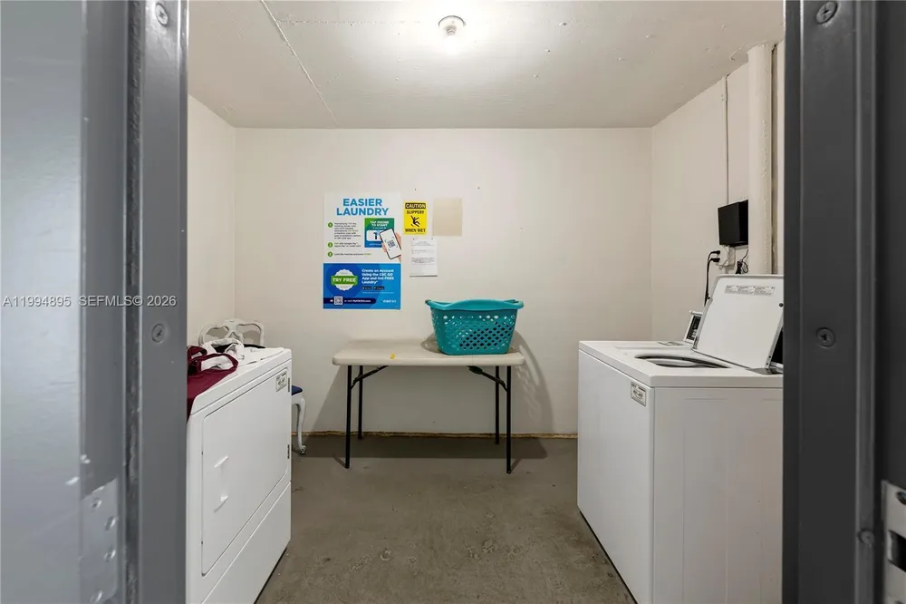 4025 N Federal Hwy, Oakland Park, FL 33308