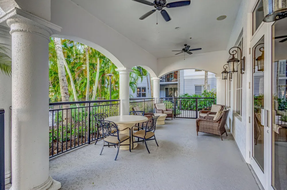 1690 Renaissance Commons Blvd, Boynton Beach, FL 33426