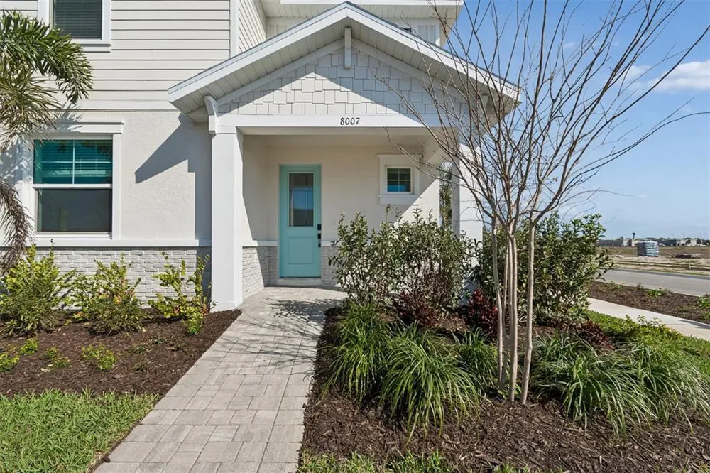 8007 Seaflower Pkwy, Bradenton, FL 34210