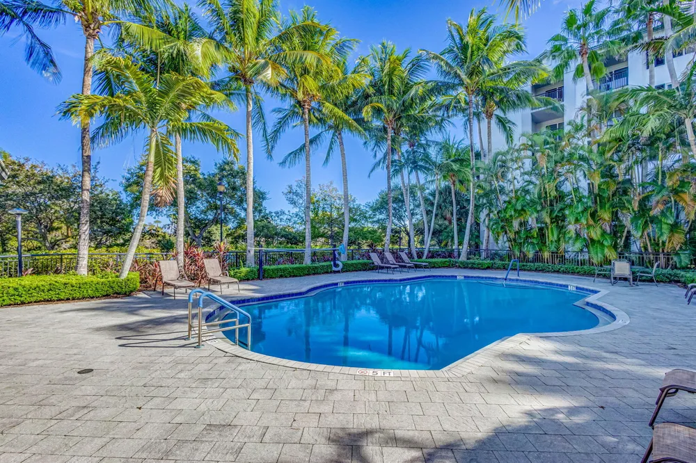 1690 Renaissance Commons Blvd, Boynton Beach, FL 33426