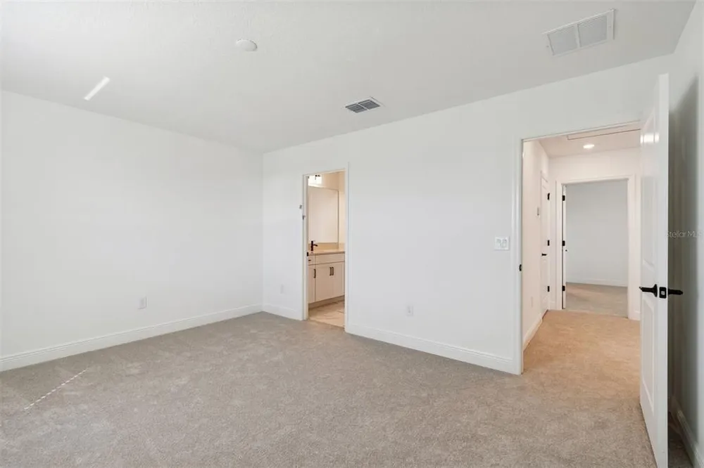 8007 Seaflower Pkwy, Bradenton, FL 34210