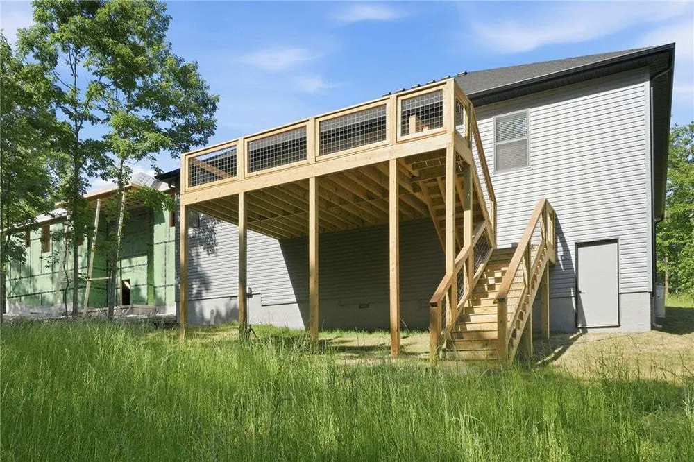 16 Burwell Dr, Bella Vista, AR 72714