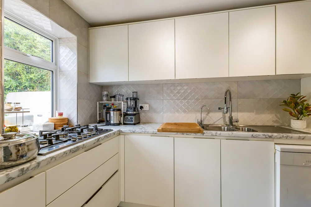 Caldecote Gardens, Bushey, WD23