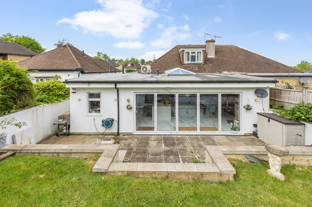 Caldecote Gardens, Bushey, WD23