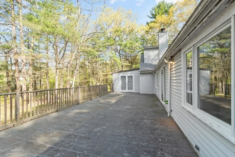 4 Northway, Lynnfield, MA 01940