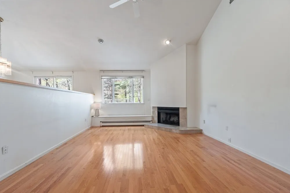 4 Northway, Lynnfield, MA 01940