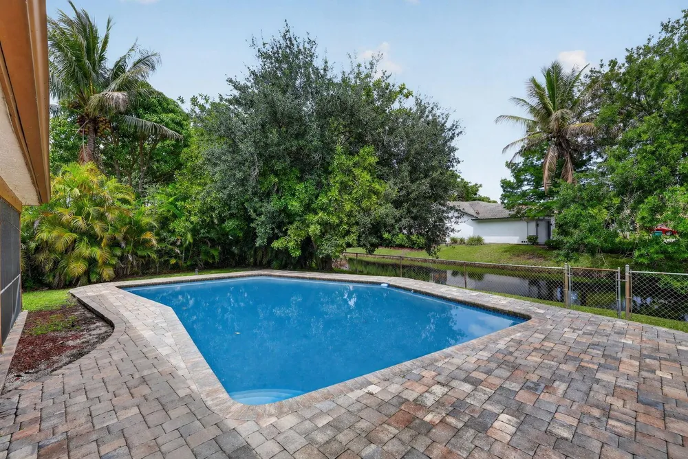 NW 98th Terrace, Coral Springs, FL 33065