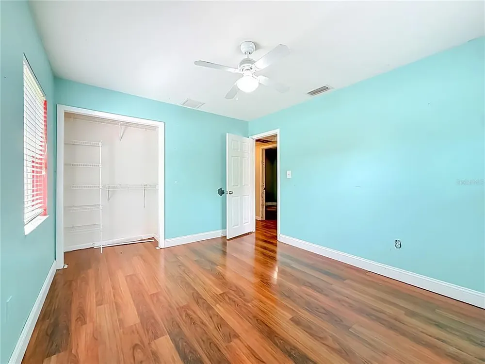 1003 W Outbound Pl, Tampa, FL 33612