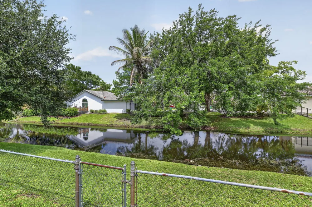 NW 98th Terrace, Coral Springs, FL 33065