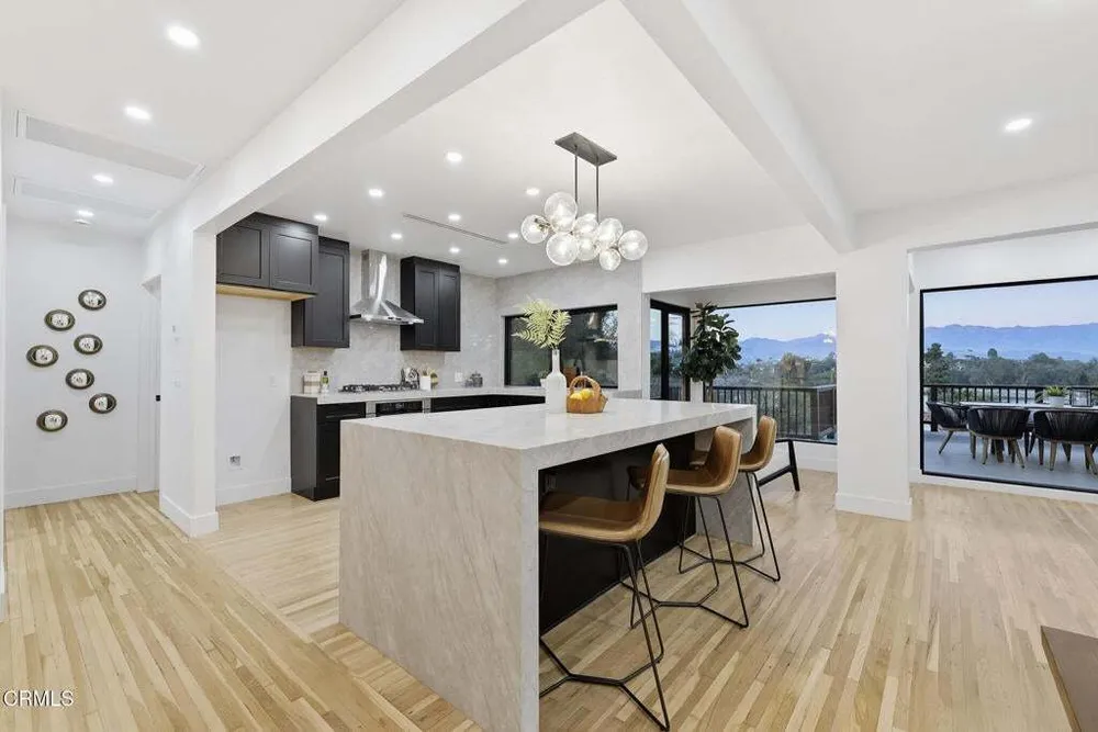 2001 Kenilworth Ave, Silver Lake, CA 90039