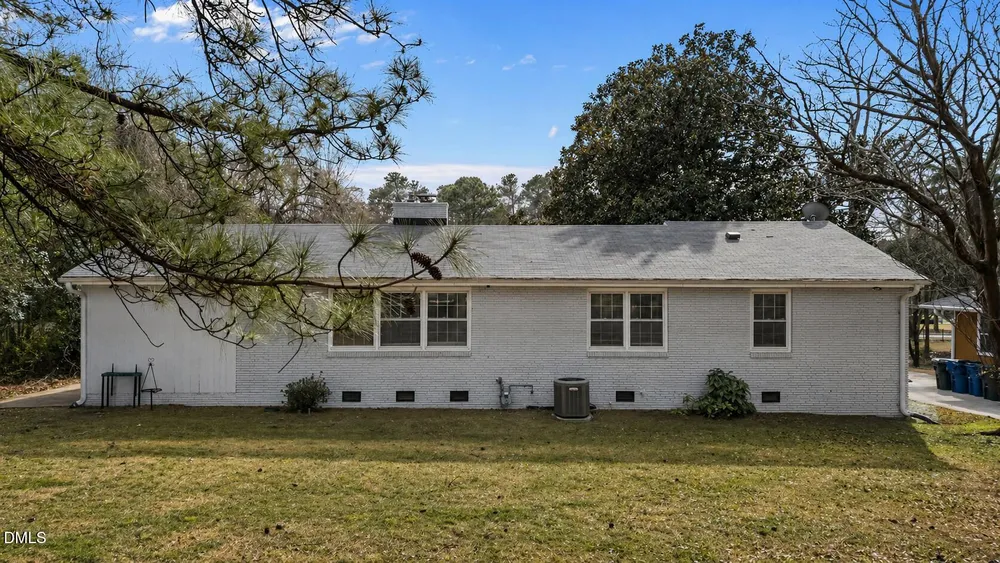 2613 Poole Rd, Raleigh, NC 27610