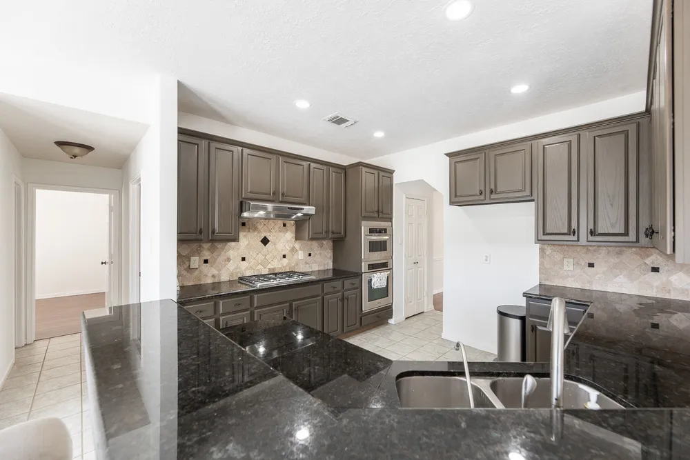 15422 Downford Dr, Tomball, TX 77377