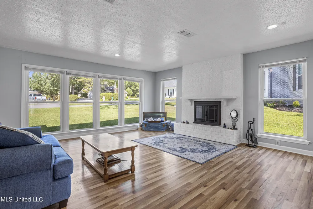 682 Auahi Pl, Diamondhead, MS 39525