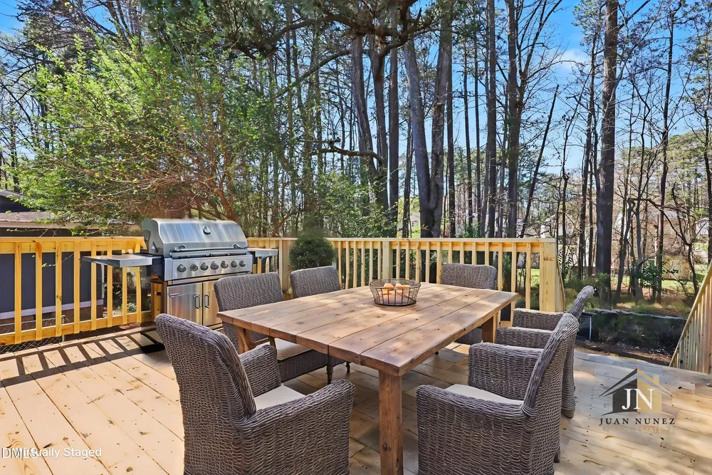2608 Adcox Pl, Raleigh, NC 27610