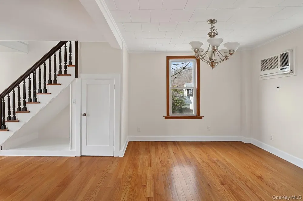 30 Blanchard Ave, Dobbs Ferry, NY 10522