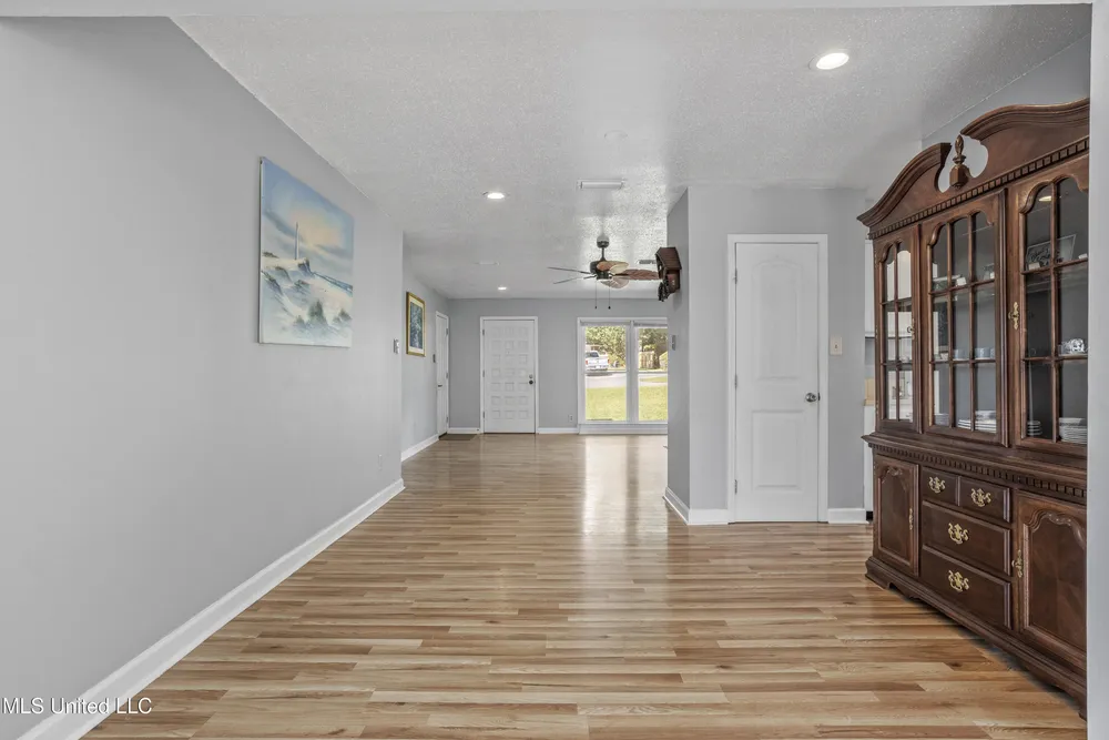 682 Auahi Pl, Diamondhead, MS 39525