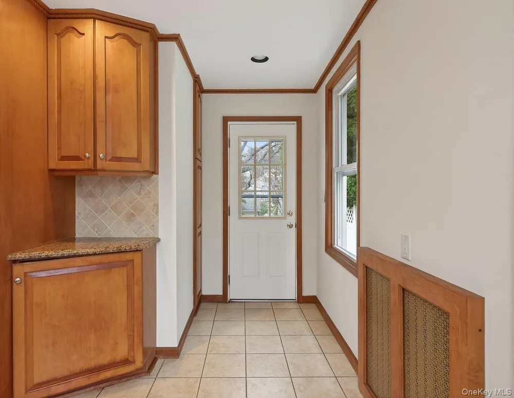 30 Blanchard Ave, Dobbs Ferry, NY 10522