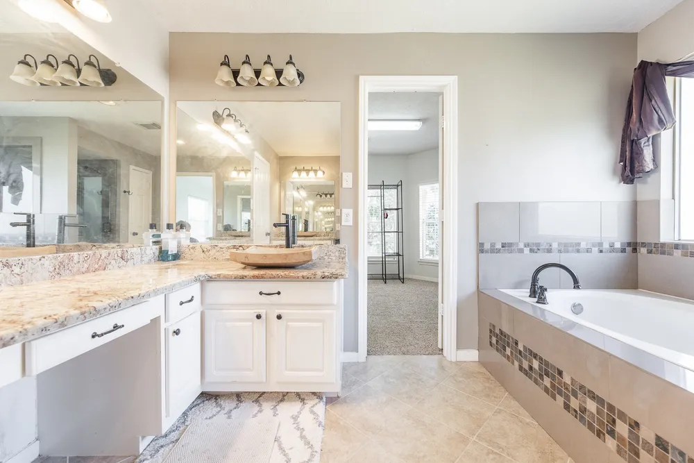15422 Downford Dr, Tomball, TX 77377
