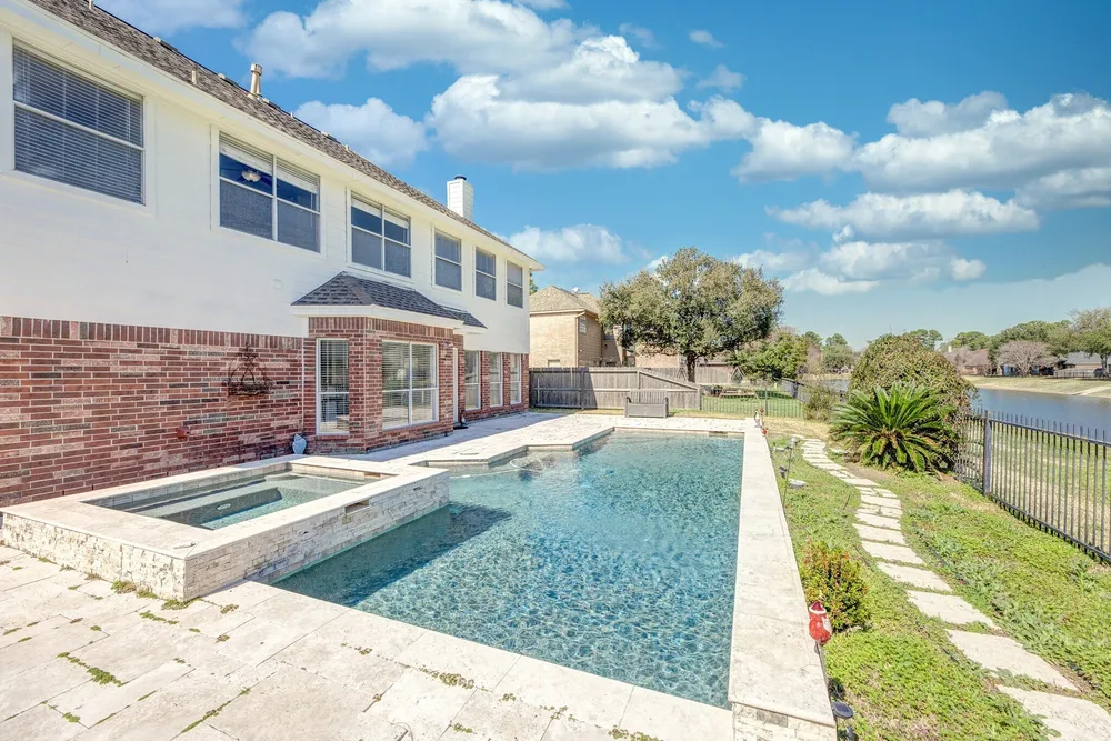 15422 Downford Dr, Tomball, TX 77377