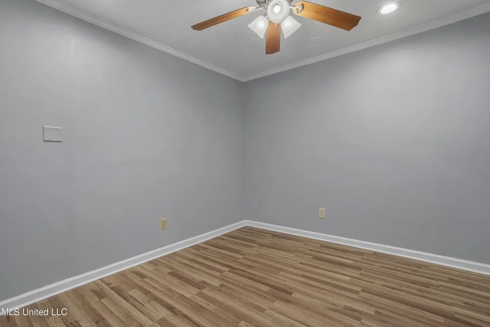682 Auahi Pl, Diamondhead, MS 39525