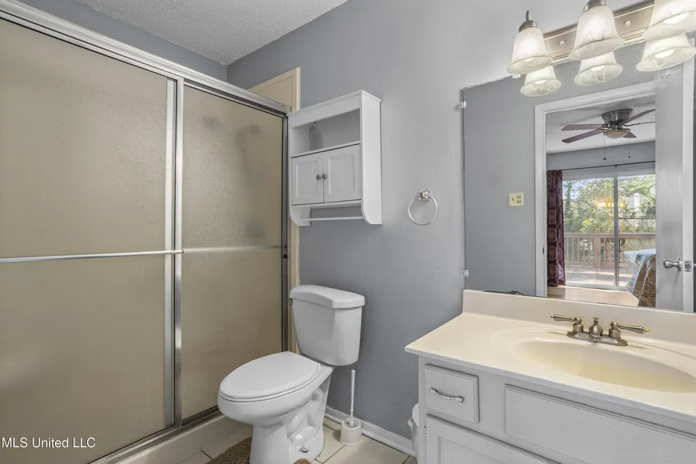 682 Auahi Pl, Diamondhead, MS 39525