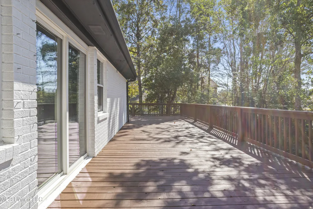 682 Auahi Pl, Diamondhead, MS 39525