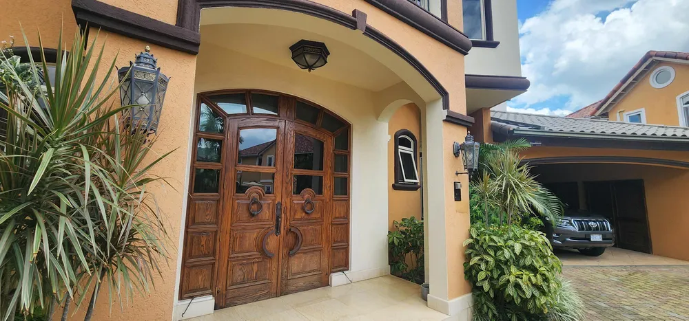 MELWOOD AVENUE Kingston  St. Andrew
